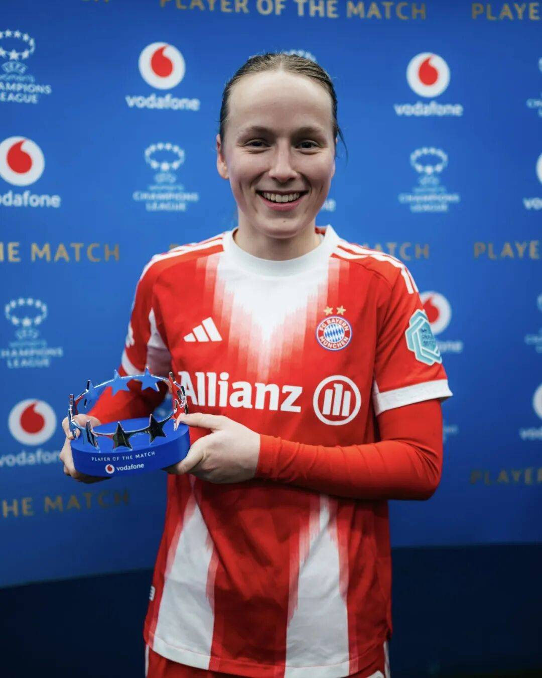 商圈客流增 商圈客流增